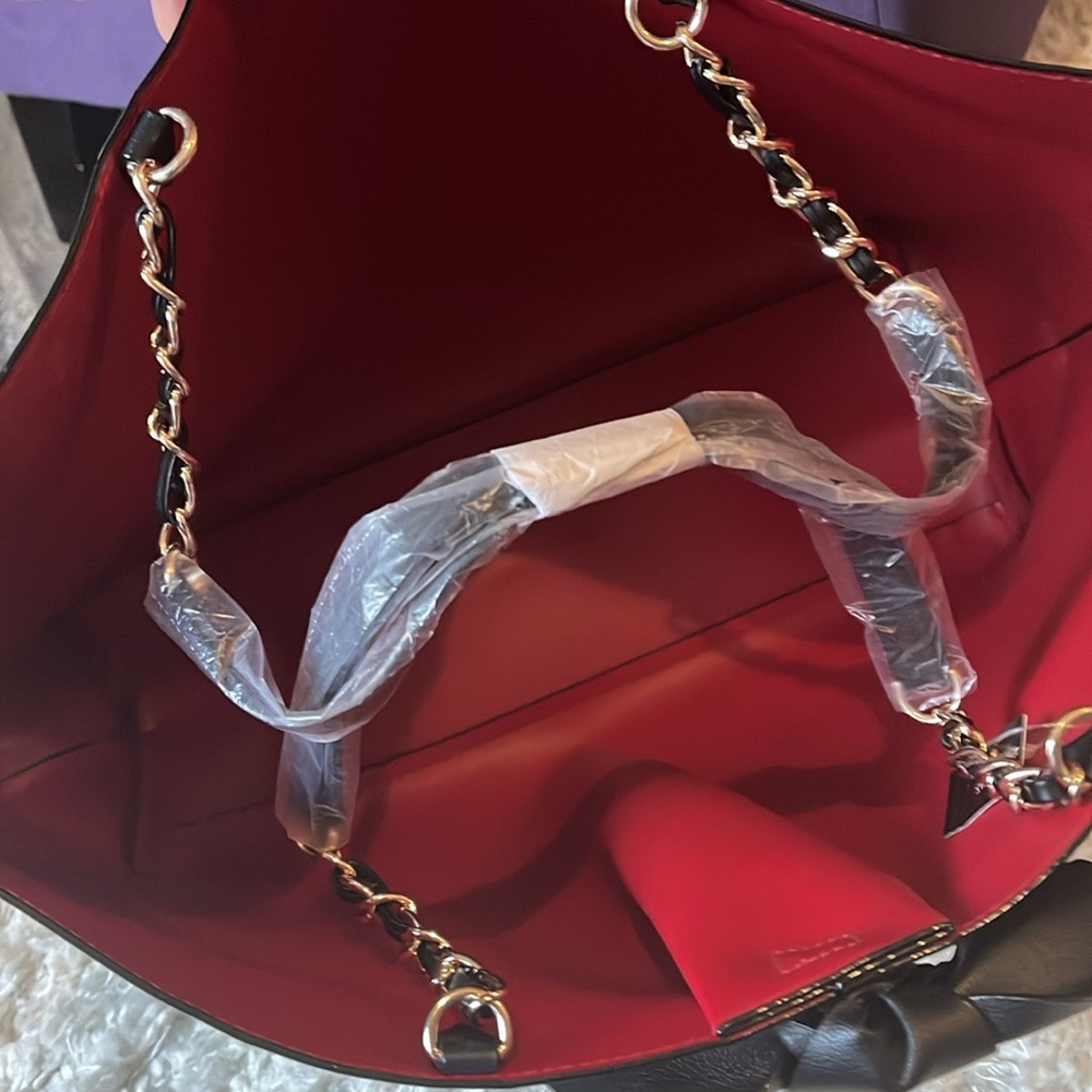 NWT Victoria Secret tote - Picture 7 of 10